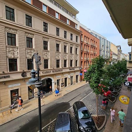Central Beds Budapest Exterior foto